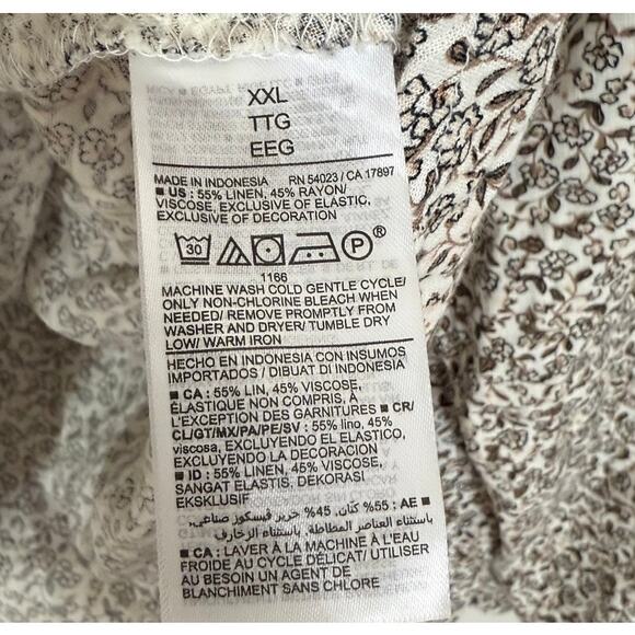 Old Navy Oversized Long-Sleeve Smocked Linen Blend Top - Picture 7 of 7